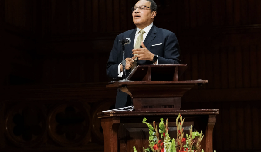  Freeman A. Hrabowski III giving the inaugural MLK Commemorative Lecture.
