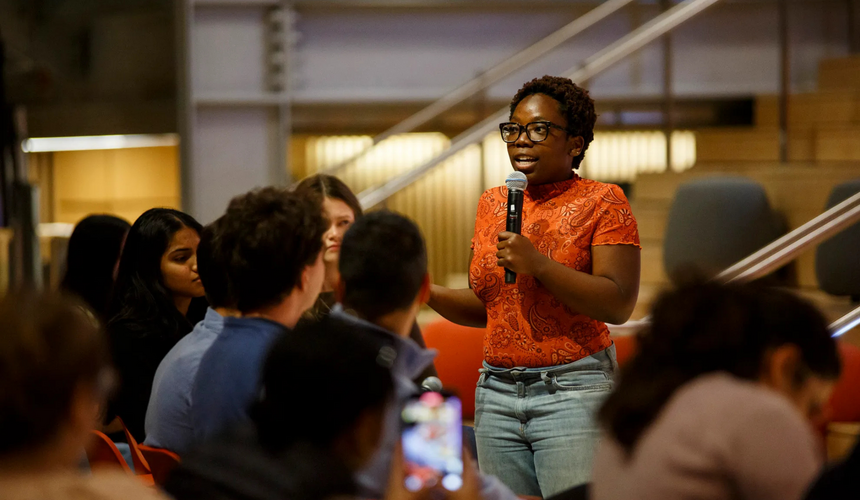 A Harvard College student speaking at the Food For Thought: Our Harvard College event.